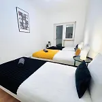 Center - Ideal For Tourists