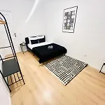 Center - Ideal For Tourists