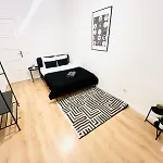 Center - Ideal For Tourists