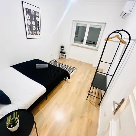Guest house Center - Ideal For Tourists *