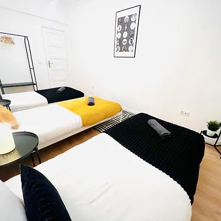 Center - Ideal For Tourists Guest house